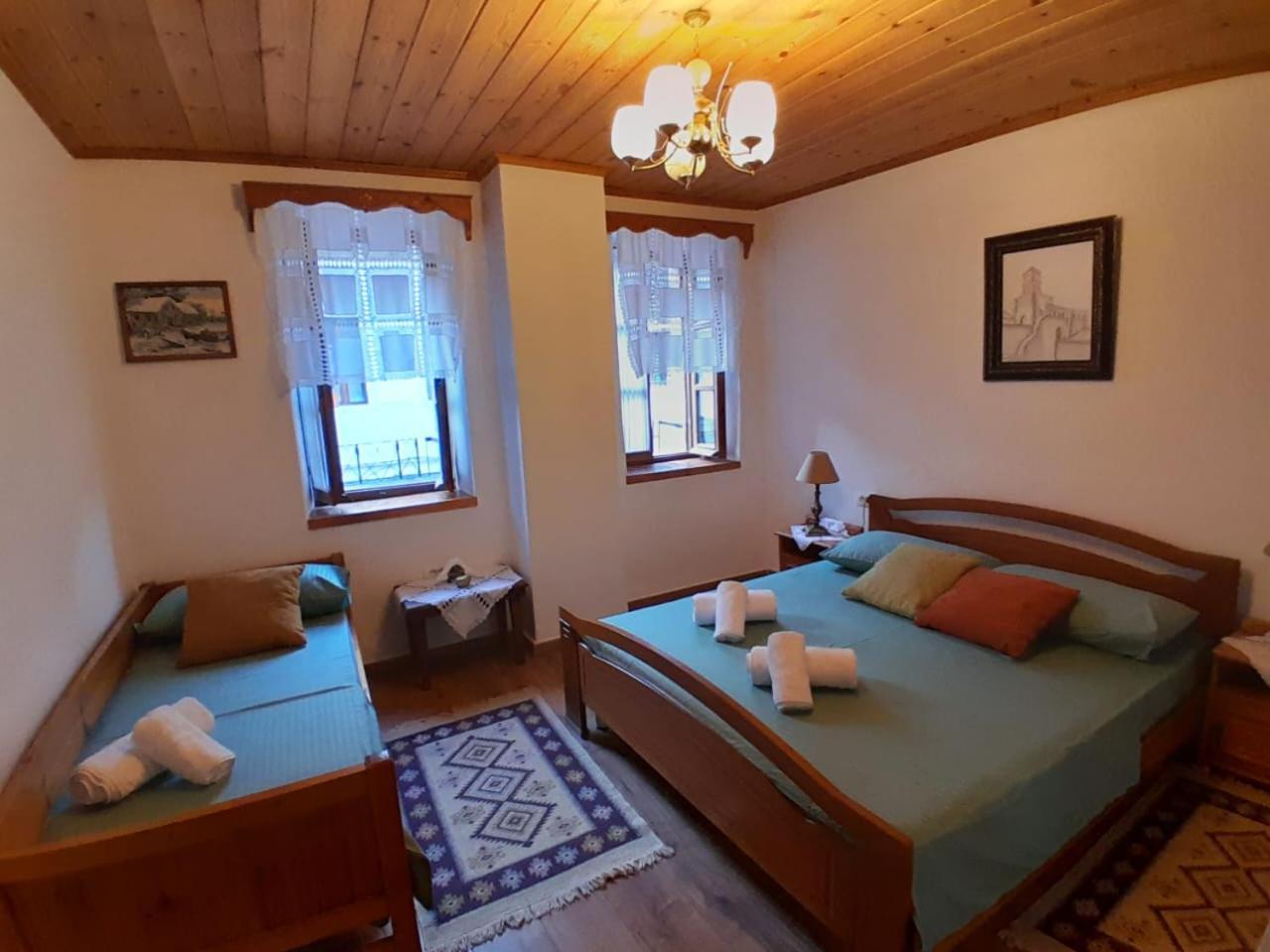 Santa Room-Old Bazaar Center-Gjirokastër Eksteriør billede