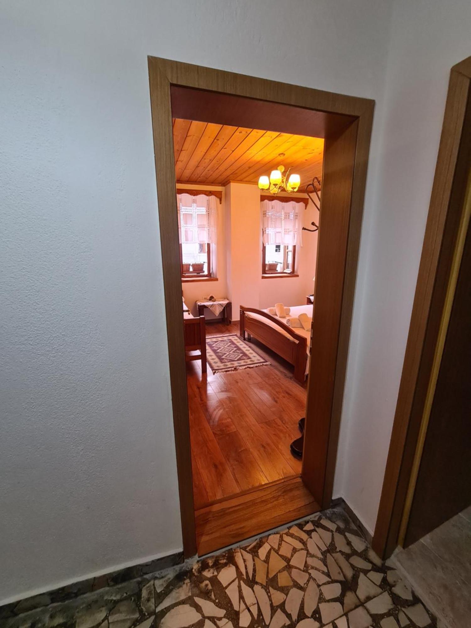 Santa Room-Old Bazaar Center-Gjirokastër Eksteriør billede