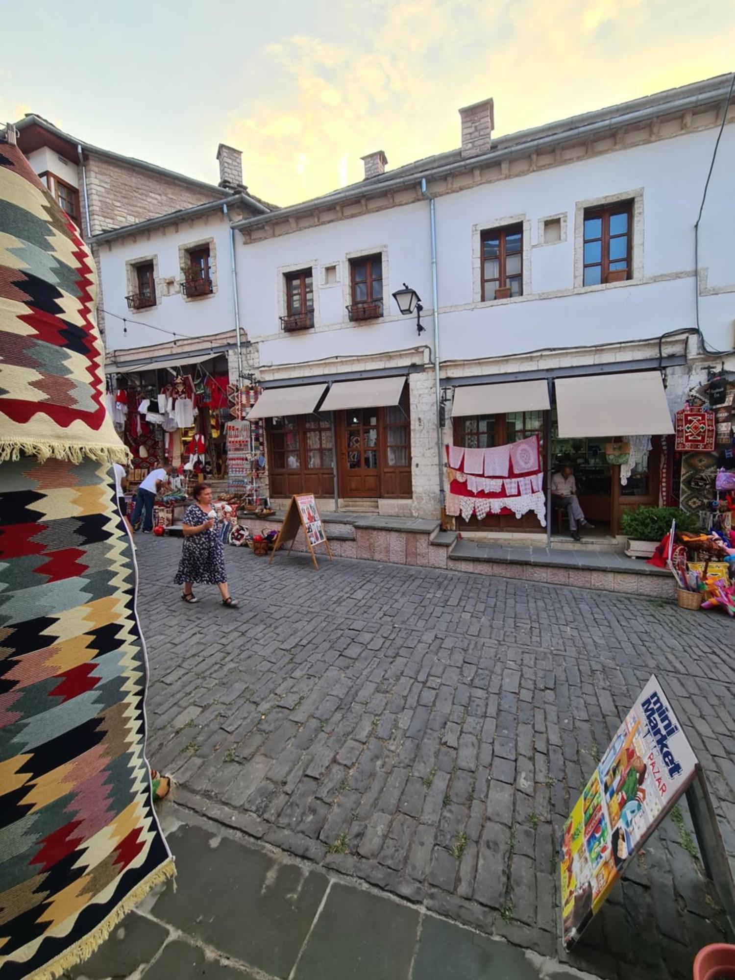 Santa Room-Old Bazaar Center-Gjirokastër Eksteriør billede