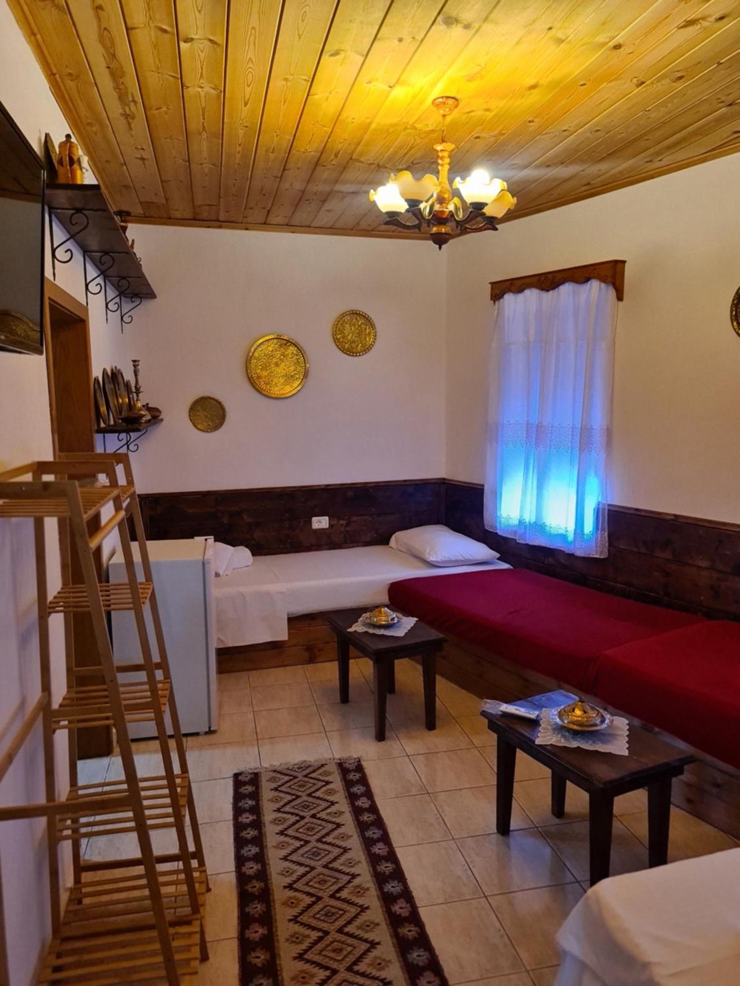Santa Room-Old Bazaar Center-Gjirokastër Eksteriør billede